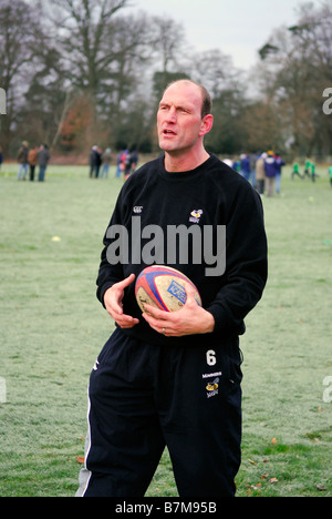 Ehemalige Wespen und England Rugby-star Lawrence Frank bei einer Trainingseinheit in Buckinghamshire UK Stockfoto