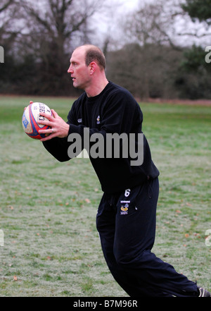 Ehemalige Wespen und England Rugby-star Lawrence Frank bei einer Trainingseinheit in Buckinghamshire UK Stockfoto