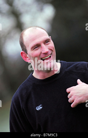 Ehemalige Wespen und England Rugby-star Lawrence Frank bei einer Trainingseinheit in Buckinghamshire UK Stockfoto