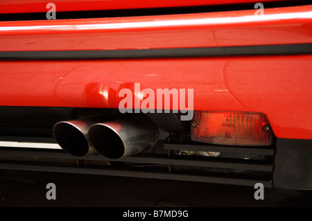 Auto Auspuff auf Ferrari Supersportwagen Stockfoto