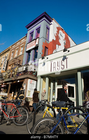 Damen-Orgel und Tryst Eighteenth Street Adams Morgan Nachbarschaft Washington D.C. Stockfoto