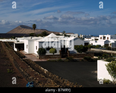 Typische Häuser in dem Dorf Mancha Blancha Lanzarote Kanarische Inseln Stockfoto