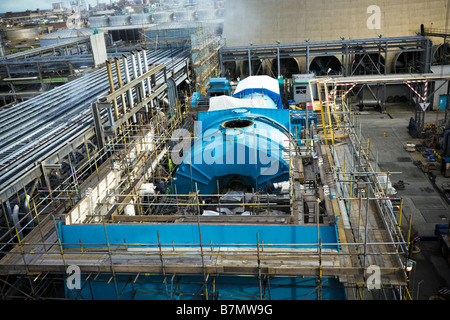 Ersetzen einer Turbinen-Einheit in einem modernen Gas abgefeuert Kraftwerk GDF Teesside UK Stockfoto