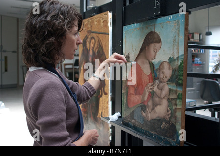 Malerei-Restaurierungsarbeiten an Liverpool Conservation Centre Stockfoto