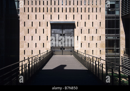 Eingang zum Berufungsgericht (2. in Frankreich) erbaute ehemalige Gefängnis (durch Bögen Roubert & Battesti), Aix-en-Provence, Frankreich Stockfoto