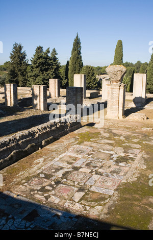 Italica, Santiponce, Sevilla, Spanien. Reste von Marmorböden in der römischen Stadt Italica Stockfoto