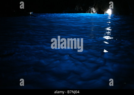 Blaue Grotte oder Grotta Azzurra auf der Insel Capri, Italien. Stockfoto
