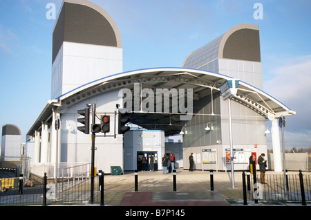 Island Gardens-Station, auf der Docklands Light Railway. Stockfoto