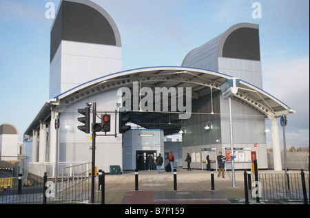 Island Gardens-Station, auf der Docklands Light Railway. Stockfoto