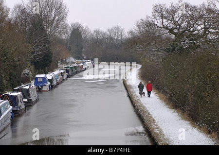 Grand Union Canal im Winter, Hatton, Warwickshire, England, UK Stockfoto