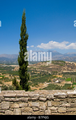 Phaestos, Kreta, Griechenland. Blick auf die Landschaft von Phaestos minoische Ausgrabungsstätte Stockfoto