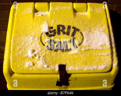 Grit Saunière eingesperrt mit Schnee an der Spitze. Stockfoto