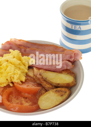 Warmes Frühstück Speck und Rührei Stockfoto