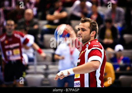 Handball Weltmeisterschaft der Herren 2009 in Kroatien. Übereinstimmen Sie Rumänien-Argentinien. Endscore 30,26. Marius Stavrositu. Stockfoto