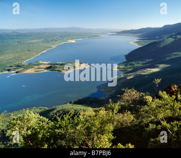 Kenia, Bogoria, Kabarnet Bezirk. Lake Bogoria, einer alkalischen See in Kenias Great Rift Valley system Stockfoto