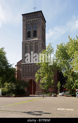 Duisburg, St. Josef, 1947-1949 von Dominikus Böhm Wiederaufgebaut, Blick von Osten Stockfoto