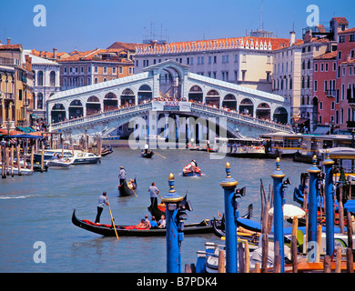 ITALIEN VENEDIG GRAND CANAL RIALTO-BRÜCKE Stockfoto