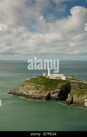 Südinsel-Stack und Leuchtturm Holyhead Isle of Anglesey Stockfoto