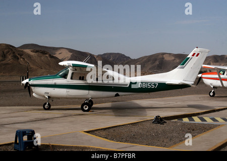 Leichtflugzeug Tour des Flughafens Nazca Plain Nasca Peru Stockfoto