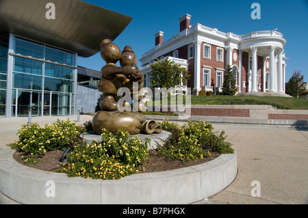 Skulptur mit dem Titel "Free Money" vor der Hunter Museum of American Art Chattanooga Tennessee Stockfoto