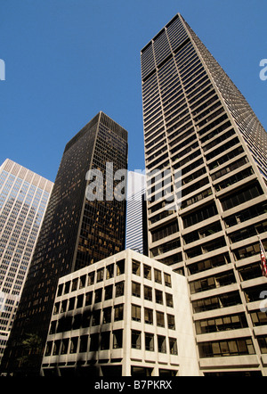 New York City das Seagram Building und 399 Park Avenue Park Avenue. Moderne Architektur der 1960er Jahre. Gewerbeimmobilien USA Stockfoto