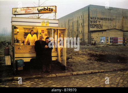 Der Himmel über Berlin der Himmel über Berlin Jahr: 1987 Westdeutschland Bruno Ganz, Peter Falk Regie: Wim Wenders Stockfoto