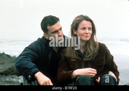 Die Boxer Jahr: 1997 USA/Irland Daniel Day-Lewis, Emily Watson Regisseur: Jim Sheridan Stockfoto