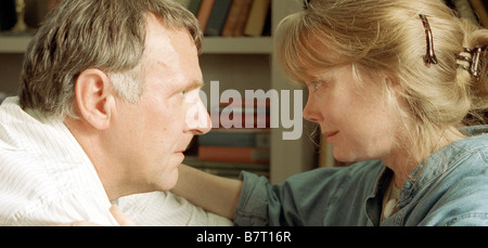 Im Schlafzimmer Jahr: 2001 USA Tom Wilkinson, Sissy Spacek Regie: Todd Field Stockfoto