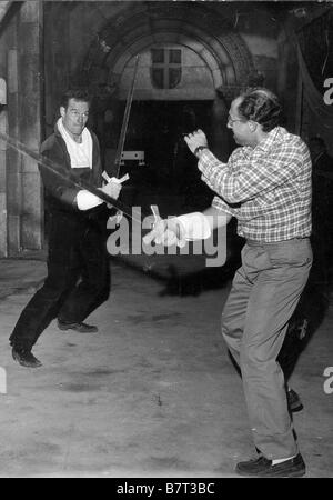 Le Cid, tournage El Cid Jahr: 1961 - Italien/USA Chalton Heston, s'entraine avec un excrimeur / Jahr: Reconnu mondialement-, Enzo Musumeci Greco sur le tournage Du'Cid' Stockfoto