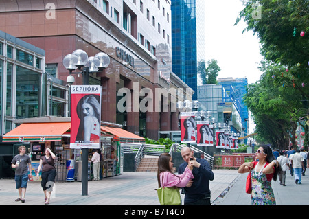 Ngee Ann Stadt Singapur Orchard Road Menschen moderne Mode Luxus Shopping Mall Shop speichern Geschäfte Geschäfte Stockfoto