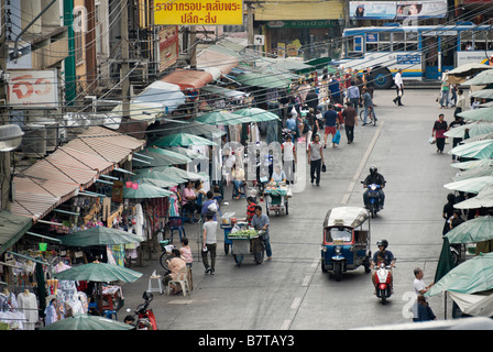 Banglamphu tägliche Straßenmarkt Phra Nakorn Bezirk in Bangkok Zentralthailand Stockfoto