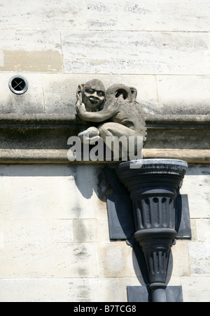 Elf oder Dämon Carving am Magdalen College, Oxford University, Oxford, Oxfordshire, Vereinigtes Königreich Stockfoto