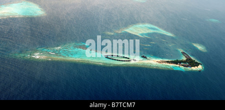 Luftaufnahme des maledivischen Paradiesinsel Stockfoto
