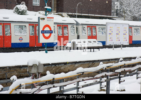 Ealing Broadway u-Bahnstation Ealing London W5 Vereinigtes Königreich Stockfoto