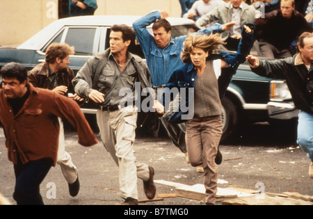 Dante's Peak Jahr: 1997 USA Pierce Brosnan, Linda Hamilton Regie: Roger Donaldson Stockfoto