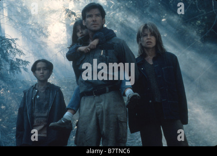 Dante's Peak Jahr: 1997 USA Pierce Brosnan, Linda Hamilton, Jamie Renée Smith, Jeremy Foley Regie: Roger Donaldson Stockfoto