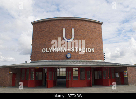 Olympia Stadion U Bahn station Stockfoto