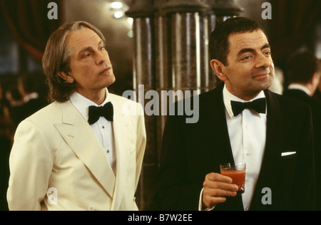 Johnny English 2003 UK Rowan Atkinson, John Malkovich Regie: Peter Howitt Stockfoto