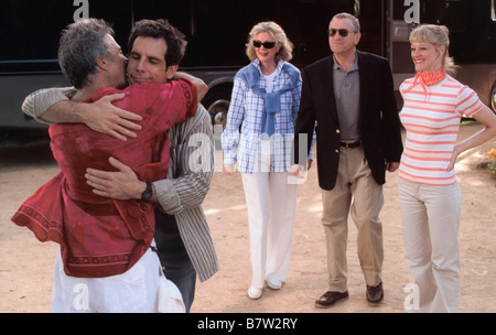 Die Fockers Jahr: 2004 USA Dustin Hoffman, Ben Stiller, Blythe Danner, Robert De Niro, Teri Polo Regie: Jay Roach Treffen Stockfoto