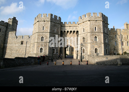 Windsor Castle, König Henry VIII Tor (Haupteingang) Stockfoto