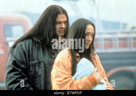 Smoke Signals Jahr: 1998 USA Regie: Chris Eyre Irene Bedard, Gary Bauer Stockfoto