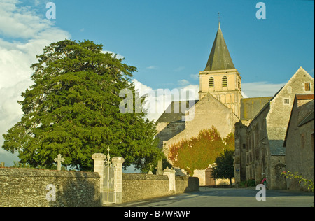 Cerisy Abtei in der Normandie an einem Sommerabend Stockfoto