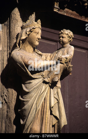 Madonna & Kind - Mary & Jesuskind, Kathedrale Saint-Sauveur, Aix-en-Provence oder Aix-En-Provence, Frankreich Stockfoto
