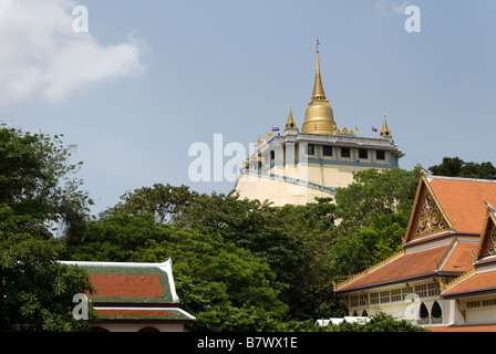 Wat Saket Buddhistentempel auf Golden Mount Phra Nakorn Bezirk in Bangkok Zentralthailand Stockfoto