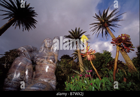 Gaia, die Erdmutter Marmorstatue an der Abbey Gardens Tresco Inseln von Scilly Cornwall Stockfoto
