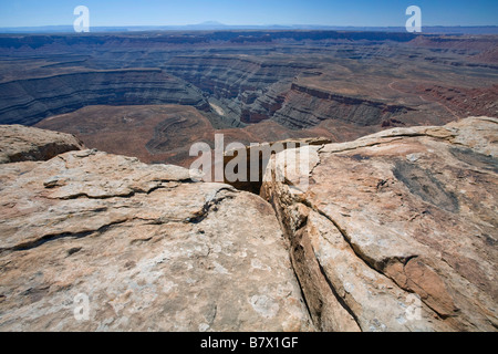 Blick vom Alternativsäge Punkt in der Glen Canyon National Recreation Area in der Nähe von Mexican Hat Utah Stockfoto