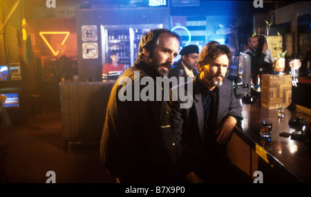 Alan Rudolph Alan Rudolph Kris Kristofferson, Alan Rudolph sur le tournage auf dem Satz du Film "Wanda's Café", "Trouble in Mind" Jahr: 1985 USA Regie: Alan Rudolph Stockfoto