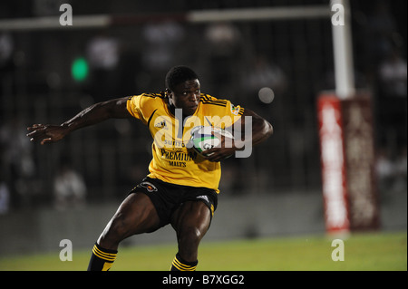 Uche Oduoza Sungoliath 5. September 2008 Rugby Japan Rugby Top League 2008 2009 1. Sec-match zwischen SUNTORY Sungoliath 9 19 SANYO Electric wilde Ritter an Chichibunomiya Rugbyfootball Stadion Tokyo Japan Photo von Masakazu Watanabe AFLO SPORT 0005 Stockfoto