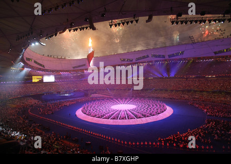 Eröffnungsfeier für die Paralympischen Spiele 6. September 2008 Eröffnungsfeier während der Eröffnungsfeier für die 2008 in Peking Sommer Paralympics an dem Nationalstadion Beijing China Photo von Akihiro Sugimoto AFLO SPORT 1080 Stockfoto