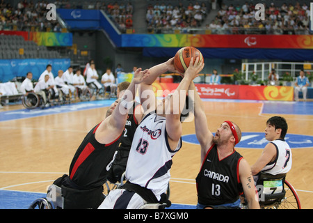 REO Fujimoto JPN 10. September 2008 Rollstuhl Basketball Beijing 2008 Paralympischen Spiele Mens Pool A Vorrunde 19-Match zwischen Japan 48 75 Kanada an dem National Indoor Stadium Beijing China Photo von Akihiro Sugimoto AFLO SPORT 1080 Stockfoto